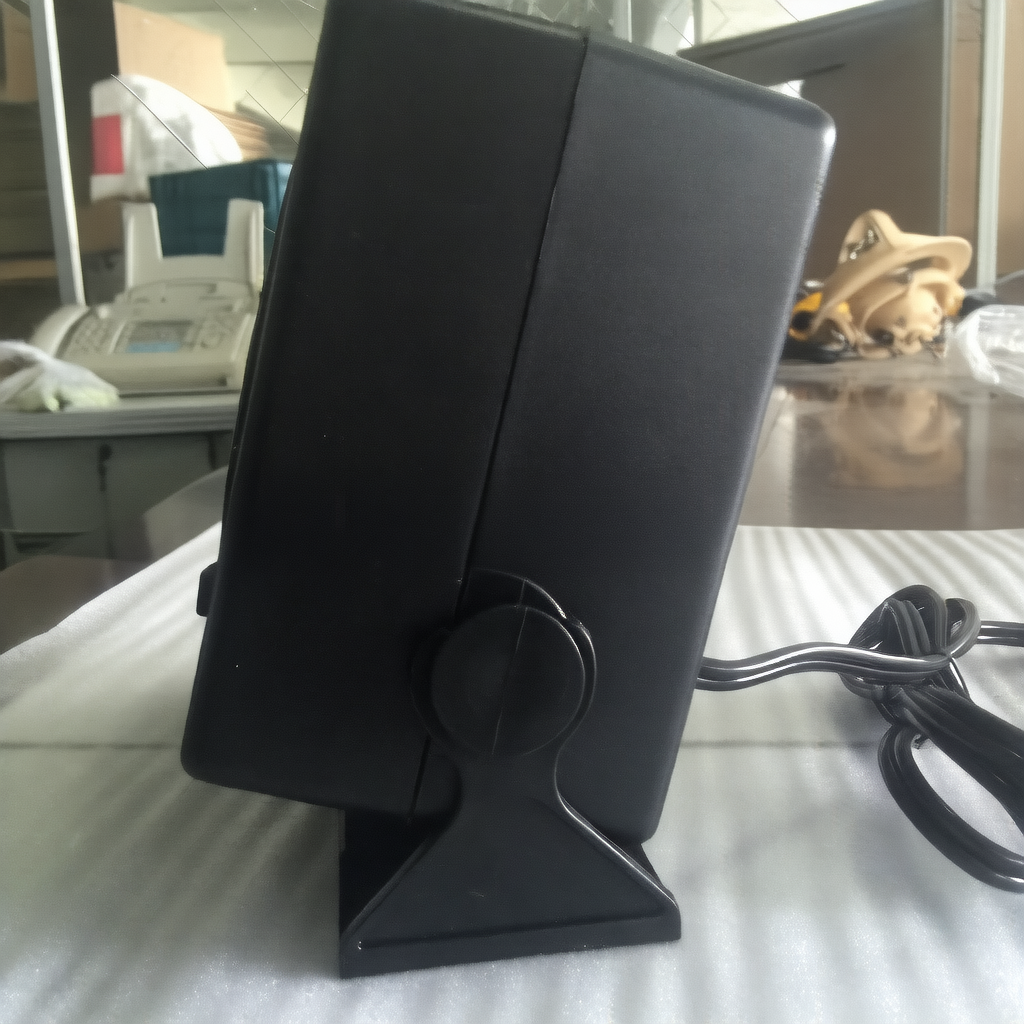 Invara HeatFlex V1 – Portable Car Heater and Air Circulator for Fast Warm-Up