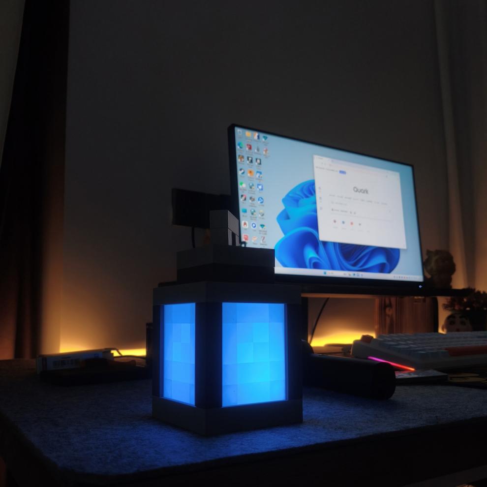 Invara PixelGlow - Ambient Cube Light & Minecraft-Inspired Room Decor